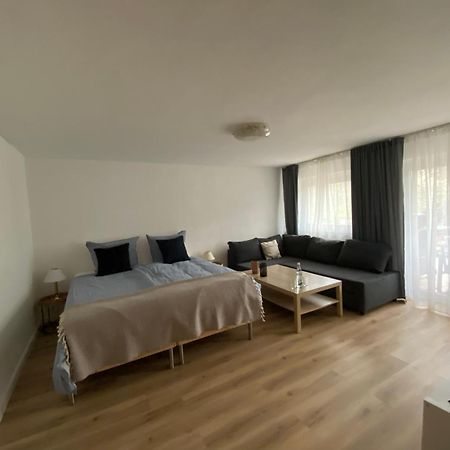 Pension Mit Moselblick 클로텐 외부 사진